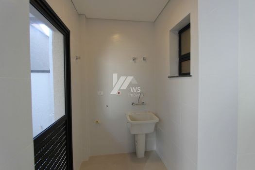 Foto 13 do(a) Casa em Condomínio de 3 quartos à venda em Novo Mundo, Curitiba