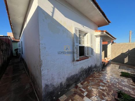 Foto 5 do(a) Casa de 3 quartos à venda em Vila Carmelo, Botucatu