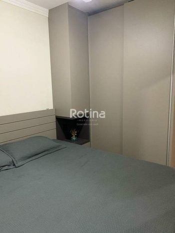 Foto 11 do(a) Apartamento de 2 quartos à venda em Jaraguá, Uberlândia