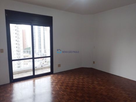 Foto 6 do(a) Apartamento de 3 quartos à venda em Moema, São Paulo
