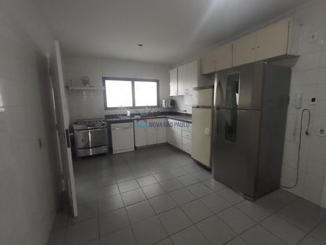Foto 21 do(a) Apartamento de 3 quartos à venda em Moema, São Paulo