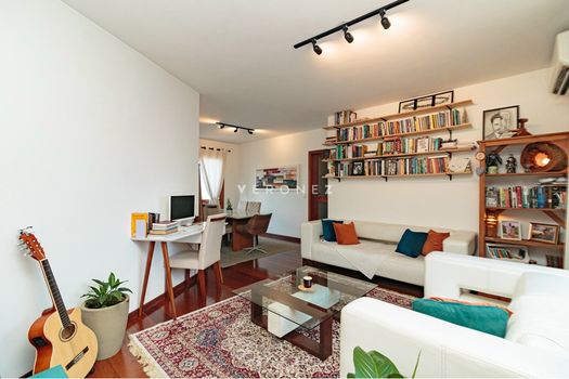 Foto 4 do(a) Apartamento de 3 quartos à venda em Mont Serrat, Porto Alegre