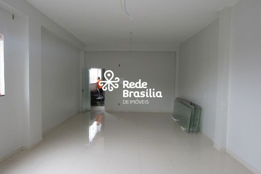 Foto 4 do(a) Loja false para alugar em Santa Maria, Brasília