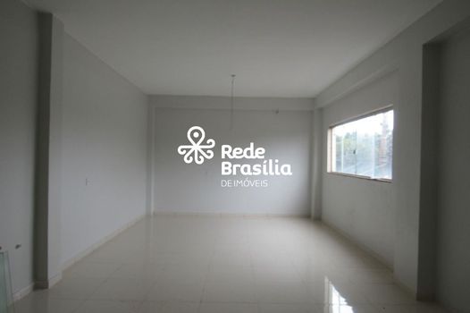 Foto 2 do(a) Loja false para alugar em Santa Maria, Brasília
