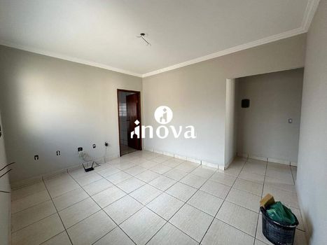 Foto 2 do(a) Casa de 2 quartos à venda em Residencial Morumbi, Uberaba