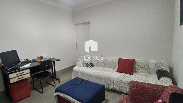 Foto 3 do(a) Casa false para alugar em Swiss Park, Campinas