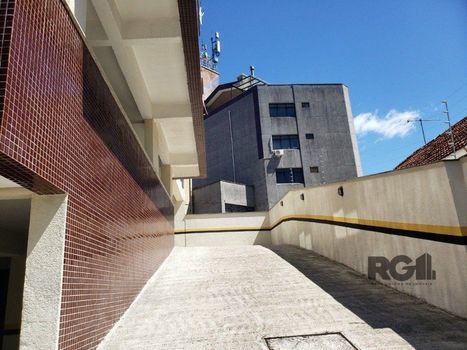 Foto 6 do(a) Flat de 2 quartos à venda em Menino Deus, Porto Alegre