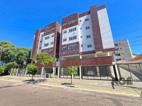 Foto 2 do(a) Flat de 2 quartos à venda em Menino Deus, Porto Alegre