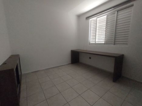 Foto 9 do(a) Apartamento de 3 quartos para alugar em Santa Tereza, Belo Horizonte