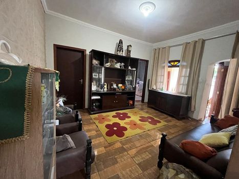 Foto 5 do(a) Sala / Conjunto Comercial de 4 quartos à venda em Tupi A, Belo Horizonte