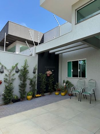 Foto 4 do(a) Casa de 3 quartos à venda em Jardim Monte Rei, Maringá