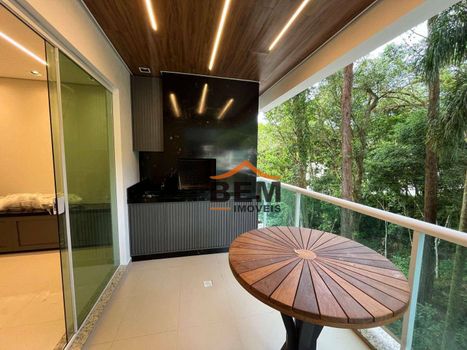 Foto 3 do(a) Apartamento de 3 quartos à venda em Cabeçudas, Itajaí