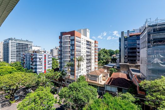 Foto 3 do(a) Apartamento de 3 quartos à venda em Auxiliadora, Porto Alegre