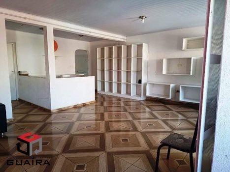 Foto 4 do(a) Casa de 5 quartos à venda em Parque Industriário, Santo André