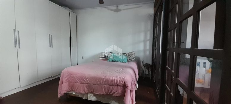 Foto 5 do(a) Casa de 3 quartos à venda em Ponta Grossa, Porto Alegre