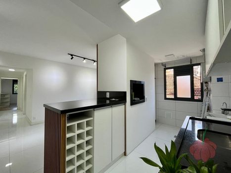 Foto 4 do(a) Apartamento de 3 quartos à venda em Santana, Porto Alegre