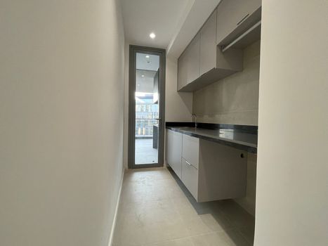 Foto 11 do(a) Apartamento de 3 quartos à venda em Jardim das Acácias, São Paulo