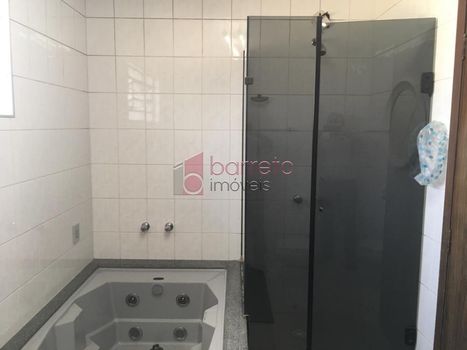 Foto 11 do(a) Casa de 4 quartos à venda em Vila Galvão, Jundiaí