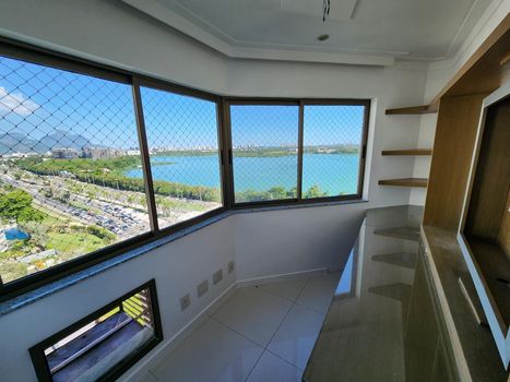 Foto 18 do(a) Apartamento de 4 quartos à venda em Jacarepaguá, Rio de Janeiro