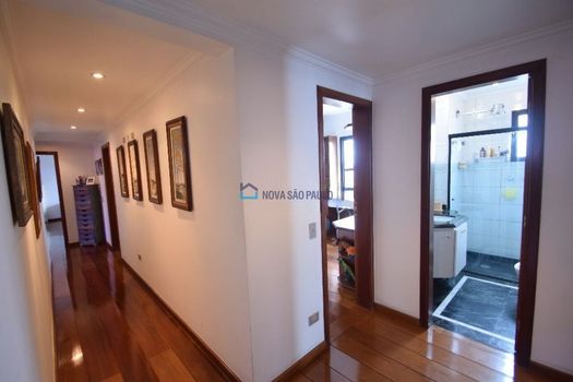 Foto 5 do(a) Apartamento de 4 quartos à venda em Mirandópolis, São Paulo