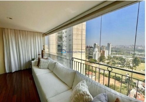 Foto 2 do(a) Apartamento de 4 quartos à venda em Vila Mariana, São Paulo