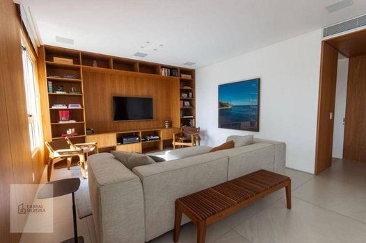 Foto 1 do(a) Apartamento de 3 quartos à venda em Vila Olímpia, São Paulo