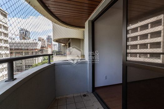 Foto 2 do(a) Apartamento de 1 quartos à venda em Indianópolis, São Paulo