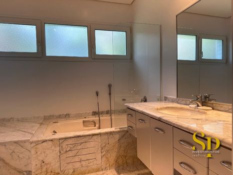 Foto 18 do(a) Casa em Condomínio de 8 quartos à venda em Jardim Vitória Régia, São Paulo