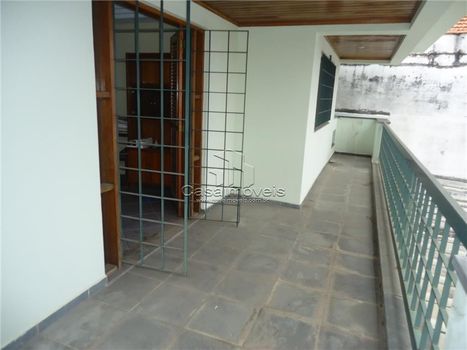 Foto 12 do(a) Casa de 4 quartos à venda em Parque Maria Luiza, São Paulo
