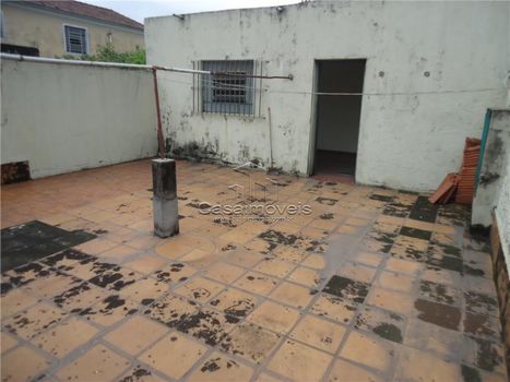 Foto 3 do(a) Casa de 4 quartos à venda em Parque Maria Luiza, São Paulo
