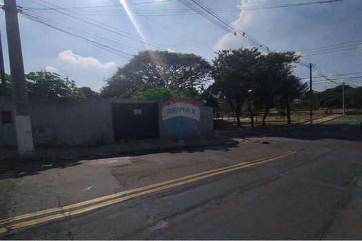 Foto 1 do(a) Terreno false à venda em Jardim Santa Clara do Lago II, Hortolândia