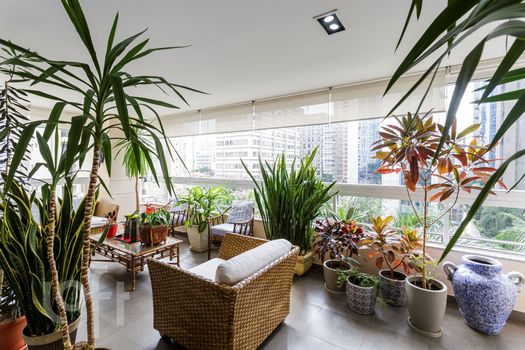 Foto 3 do(a) Apartamento de 3 quartos à venda em Itaim Bibi, São Paulo