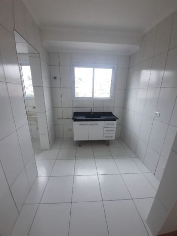 Foto 4 do(a) Apartamento de 2 quartos à venda em Parque Jaçatuba, Santo André