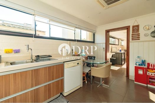 Foto 49 do(a) Apartamento de 4 quartos à venda em Floresta, Porto Alegre