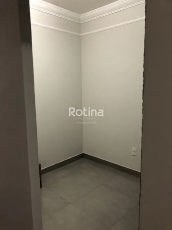 Foto 11 do(a) Apartamento de 2 quartos à venda em Santa Mônica, Uberlândia