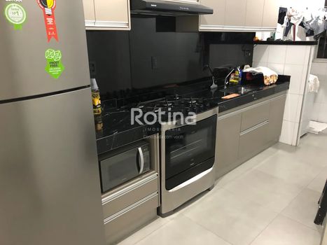 Foto 2 do(a) Apartamento de 2 quartos à venda em Santa Mônica, Uberlândia