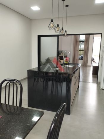 Foto 9 do(a) Casa em Condomínio de 3 quartos à venda em Parque Laranjeiras, Araraquara