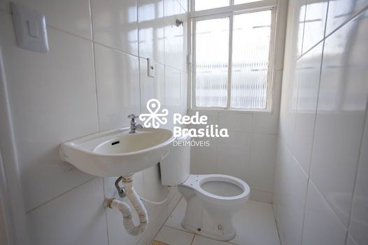 Foto 3 do(a) Apartamento de 4 quartos para alugar em Guará II, Brasília