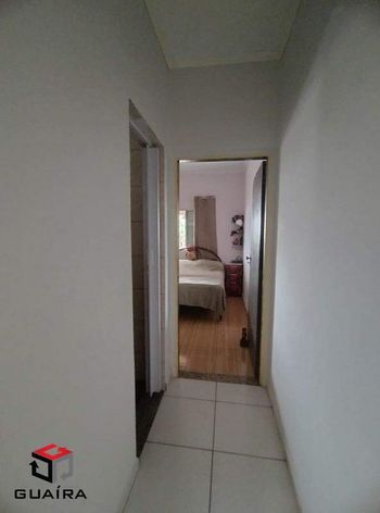 Foto 5 do(a) Casa de 2 quartos à venda em Jardim Marek, Santo André