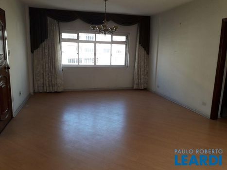 Foto 6 do(a) Apartamento false para alugar em Higienópolis, São Paulo