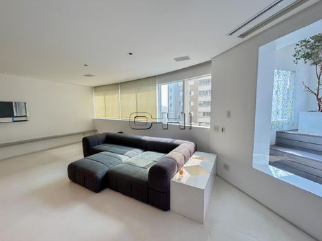 Foto 3 do(a) Cobertura de 4 quartos à venda em Indianópolis, São Paulo