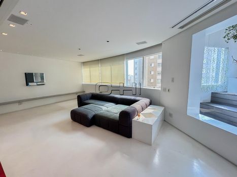 Foto 4 do(a) Cobertura de 4 quartos à venda em Indianópolis, São Paulo