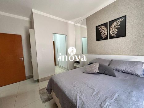Foto 11 do(a) Casa em Condomínio de 3 quartos à venda em Estância dos Ipês, Uberaba