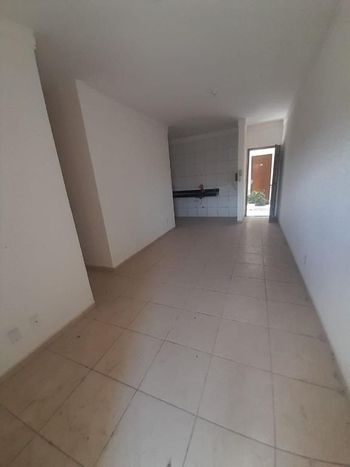 Foto 5 do(a) Apartamento de 3 quartos à venda em Pajuçara, Maracanaú