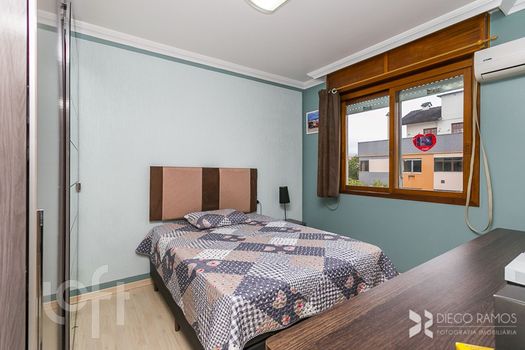 Foto 13 do(a) Apartamento de 3 quartos à venda em Jardim Itu, Porto Alegre