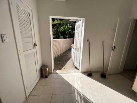 Foto 18 do(a) Casa false à venda em Alto da Boa Vista, Rio de Janeiro