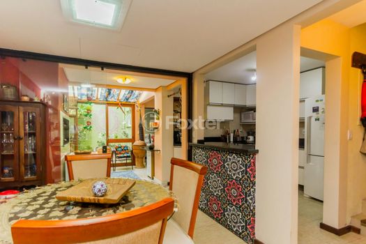 Foto 44 do(a) Casa em Condomínio de 3 quartos à venda em Vila Conceição, Porto Alegre
