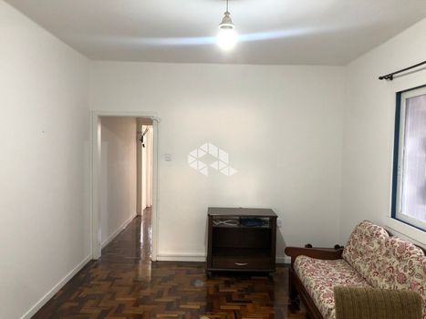 Foto 2 do(a) Apartamento de 2 quartos à venda em São João, Porto Alegre