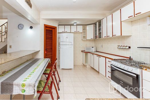 Foto 45 do(a) Casa de 6 quartos à venda em Cidade Vargas, São Paulo