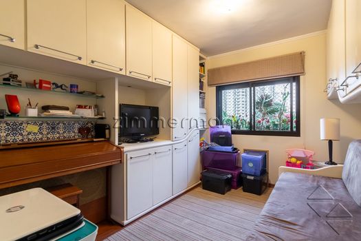 Foto 12 do(a) Apartamento de 3 quartos à venda em Indianópolis, São Paulo